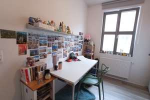NUR FÜR STUDENTEN! / STUDENTS ONLY! Möbliertes, zentral gelegenes Zimmer in 3er Mädels-WG – Hauptstrasse 103, 91054 Altstadt, Erlangen – Vorschaubild 2