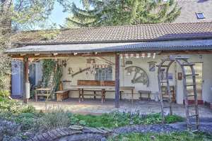 MÜNCHEN: FAMILIENFREUNDLICHES EINFAMILIENHAUS IM SONNENSCHEIN – Die vollständige Adresse der Immobilie erhältst du vom Anbieter., 80935 Lerchenau-Ost, München – Vorschaubild 4