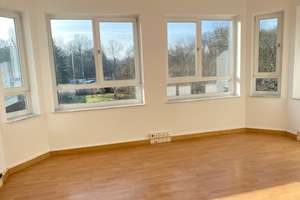 BESTLAGE Schleußig mit direktem Fluss Zugang und TG Platz Erstbezug nach Sanierung 5 Zi. Wohnung – 4229 Schleußig, Leipzig – Vorschaubild 13