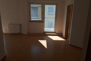 4 Zimmer-Maisonette-Wohnung mit 2 Südbalkonen und TG-Stellplatz – Dietendorfer Str. 2, 99092 Frienstedt, Erfurt – Vorschaubild 14