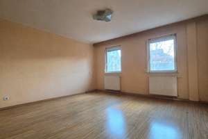 Attraktive Gelegenheit für Eigennutzer und Kapitalanleger – Die vollständige Adresse der Immobilie erhältst du vom Anbieter., 70327 Untertürkheim (Ortsteil), Stuttgart – Vorschaubild 3