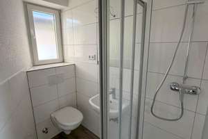 Erstbezug nach Sanierung – helle 45 m² Wohnung in Düsseldorf-Benrath – 40597 Benrath, Düsseldorf – Vorschaubild 2