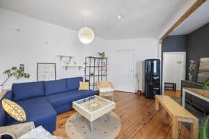 *Ruhig gelegen & lichtdurchflutet* 2-Zimmer-Altbauwohnung mit Flair im Boxhagener Kiez! – Boxhagener Str. 51, 10245 Friedrichshain, Berlin – Vorschaubild 10