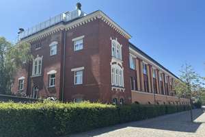 Stilvolle Penthaus-Wohnung mit traumhafter Dachterrasse und besonderem Charme in Fürth!