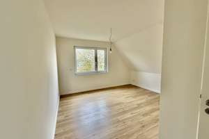 Traumhafte 5-Zimmer-Doppelhaushälfte am Stadtpark in Norderstedt – Glashütter Weg 57c, 22844 Norderstedt – Vorschaubild 18