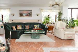CA. 207 m² WOHN-/NUTZFLÄCHE - GROSSZÜGIGE MAISONETTE MIT GARTEN - WOHNEN MIT HAUSFLAIR – Die vollständige Adresse der Immobilie erhältst du vom Anbieter., 12621 Kaulsdorf, Berlin – Vorschaubild 13