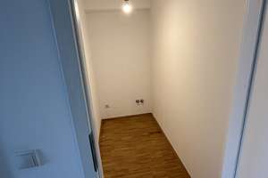 Schöner Schnitt & helle Räume - EBK vorhanden! – Julius-Hatry-Straße 8, 68163 Lindenhof, Mannheim – Vorschaubild 11