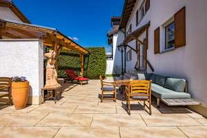 Großzügiges und möbliertes Haus mit großem Garten, Kamin und Sauna in Garching – 85748 Garching bei München – Vorschaubild 12