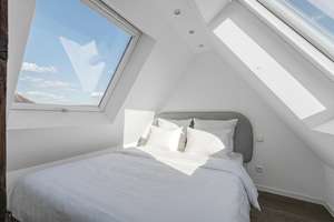 Über den Dächern von Pempelfort – Modernisierte Dachgeschosswohnung mit traumhaftem Weitblick – 40477 Pempelfort, Düsseldorf – Vorschaubild 7