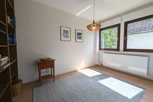 Ein Haus für die ganze Familie – viel Platz, großer Garten und Doppelgarage – Die vollständige Adresse der Immobilie erhältst du vom Anbieter., 42329 Vohwinkel, Wuppertal – Vorschaubild 8