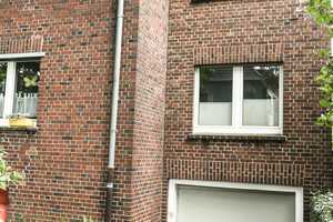 EINE SCHÖNE ECKE : Freistehendes Dreifamilienhaus mit Potenzial - Duisburg Aldenrade - von Privat – Heinestraße 30, 47179 Duisburg – Vorschaubild 4