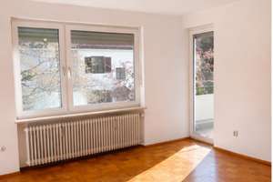 Sonnige 3-Zimmer-Wohnung mit Loggia & TG-Stellplatz in München-Sendling/Westpark – Die vollständige Adresse der Immobilie erhältst du vom Anbieter., 81377 Am Waldfriedhof, München – Vorschaubild 2