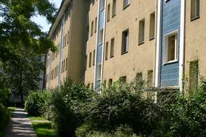 *provisionsfrei* Renditeobjekt Wohnung vermietet in gepflegter Wohnanlage mit guter Ausstattung 2.OG
