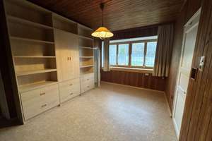 Repräsentatives Mehrfamilienhaus mit vielseitigen Nutzungsmöglichkeiten – Dr.-Gäch-Straße 2, 94374 Schwarzach – Vorschaubild 12
