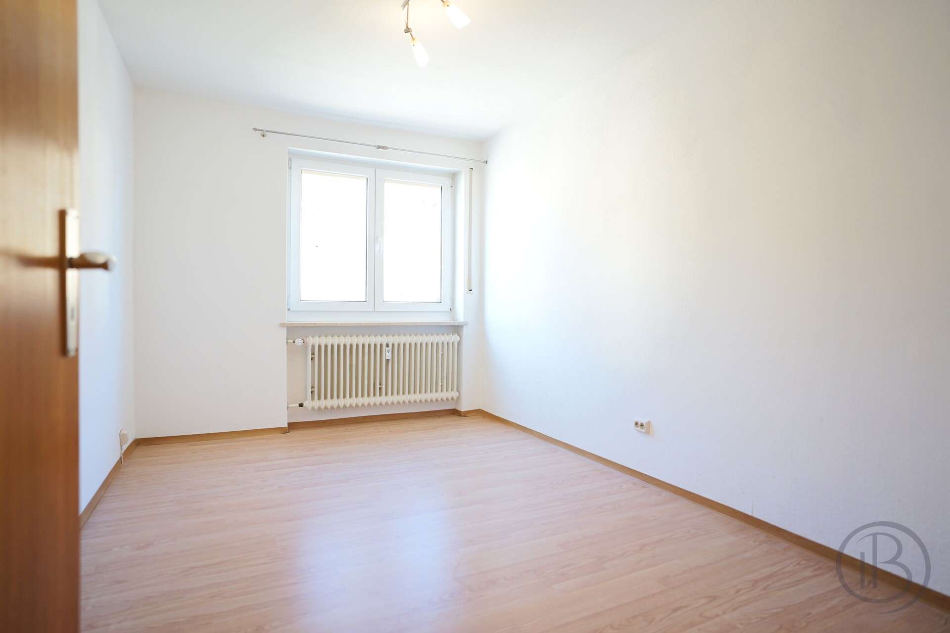 Immobilie in Siegsdorf - Zwei großzügige Wohnungen auf einer Ebene - flexibel verbindbar als Alternative zum Einfamilienhaus! - Bild 6