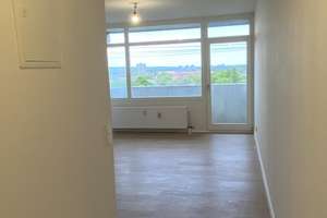helles, ruhiges, renoviertes 1 Zi Studio mit Balkon, EBK in Mainz – Am Sonnigen Hang 4, 55127 Marienborn, Mainz – Vorschaubild 4
