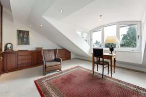 Property thumbnail 9