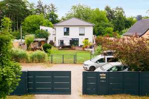 Moderne Stadtvilla + renovierte Remise: Mehrfamilienwohnen in Petershagen! – Die vollständige Adresse der Immobilie erhältst du vom Anbieter., 15370 Petershagen/Eggersdorf – Vorschaubild 3