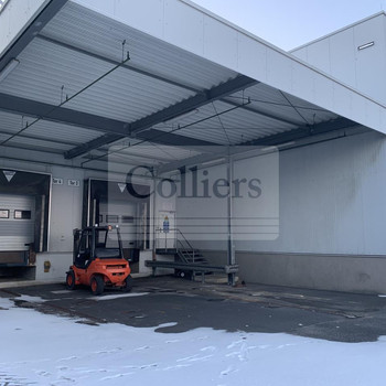 Multifunktionales Logistikzentrum bei Aachen | regaliert | Rampen | AKL | Sprinkler | 24/7 | Teilbar