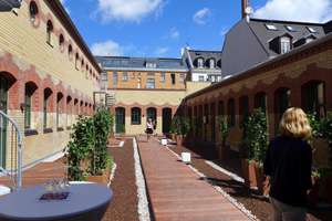 Sehr  schöne 4 Z. Wohnung m. Dachterasse+Balkon+ 2x Stellplatz im Waldstraßenviertel – Die vollständige Adresse der Immobilie erhältst du vom Anbieter., 4105 Zentrum-Nordwest, Leipzig – Vorschaubild 1
