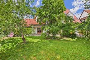 Großzügiges Familienhaus mit Gartenidylle und Einliegerwohnung – Die vollständige Adresse der Immobilie erhältst du vom Anbieter., 86199 Bergheim, Augsburg – Vorschaubild 12