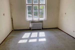 Property thumbnail 11