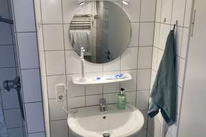 Tolles Apartment in superzentraler Lage Weststadt/Altstadt! EBK.Tageslichtbad.Dusche+Badewanne! – Karl-Frowein-Str. 2, 53115 Weststadt, Bonn – Vorschaubild 13