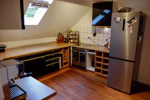 Attraktive 2,5-Zimmer-DG-Wohnung in Wuppertal – Die vollständige Adresse der Immobilie erhältst du vom Anbieter., 42105 Elberfeld West, Wuppertal – Vorschaubild 2