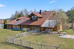 Einzigartiges Grundstück! Großzügiges Einfamilienhaus in Blockbohlenbauweise mit ELW – Die vollständige Adresse der Immobilie erhältst du vom Anbieter., 91289 Schnabelwaid – Vorschaubild 25