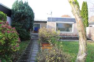 Wohlfühl - Bungalow - Wohnen auf einer Ebene mit Garten, Terrasse in Langenhagen - Zentrum – Eckerweg XXX, 30851 Langenhagen – Vorschaubild 1