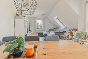 Charmante Maisonette-Wohnung in ruhiger Lage von Stuttgart-Sommerrain – Die vollständige Adresse der Immobilie erhältst du vom Anbieter., 70374 Muckensturm, Stuttgart – Vorschaubild 12