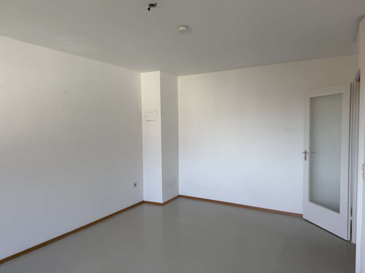 Immobilie in Bad Reichenhall - 1-Zimmer-Wohnung im 5. Obergeschoß mit Lift - Bild 2