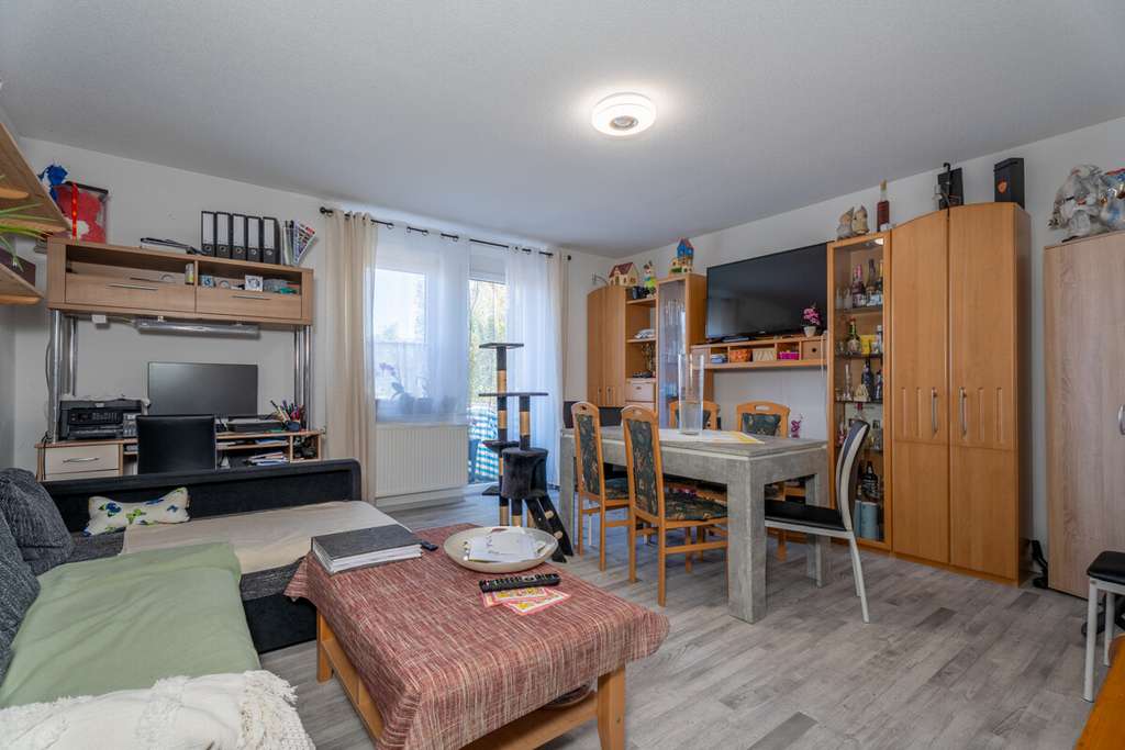 Immobilie in Rielasingen-Worblingen - 3-Zimmer-Wohnung mit Balkon | ca. 10.080 € Kaltmiete p.a. - Bild 3