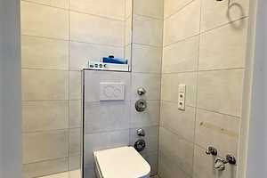 5 Sterne plus Top sanierte 2 Raum Whg. mit EBK Job und Schufa erwünscht, max. 1 Pers. – Dreikönigenstraße 159, 47798 Krefeld – Vorschaubild 12