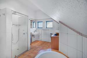 Traumhaftes Einfamilienhaus mit Gartenidylle und Alpenblick! – Die vollständige Adresse der Immobilie erhältst du vom Anbieter., 89584 Ehingen (Donau) – Vorschaubild 13
