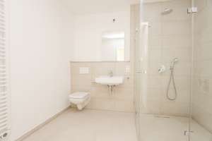 Kompakte 3-Zimmer-Wohnung mit hochwertiger Ausstattung – Amalie-Nacken-Str. 8, 81248 Freiham, München – Vorschaubild 4