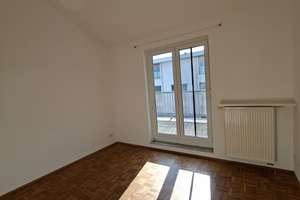 Lichtdurchflutetes Penthouse in Bad Wilhelmshöhe – Mecklenburger Straße 11, 34131 Bad Wilhelmshöhe, Kassel – Vorschaubild 7