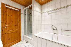 Familienfreundliche 5-Zimmer-Eigentumswohnung mit großem Balkon und Tiefgarage in Do.Huckarde – 44369 Huckarde (Ortsteil), Dortmund – Vorschaubild 3