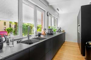 Historischer Charme trifft modernen Wohnkomfort – Sechs Zimmer für die ganze Familie – Die vollständige Adresse der Immobilie erhältst du vom Anbieter., 22159 Farmsen-Berne, Hamburg – Vorschaubild 2