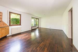 Bogenhausen: 2-Zimmer-Erdgeschosswohnung mit Wintergarten, privater Grünfläche & TG-Stellplatz! – Die vollständige Adresse der Immobilie erhältst du vom Anbieter., 81929 Englschalking, München – Vorschaubild 2