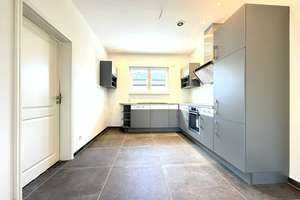 Familienglück pur: Moderner Bungalow mit Garten, Sonnenterrasse und Wärmepumpe (Energieklasse A) – Bachstraße 6b, 6766 Bitterfeld-Wolfen – Vorschaubild 23