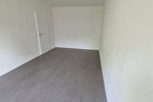 Wohnen mit Charakter: 3,5-Zimmer-Wohnung in Regensburg – Westendstraße 1, 93049 Westenviertel, Regensburg – Vorschaubild 3