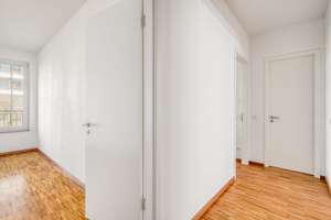 Ruhig und Zentral: 3-Zimmer-Wohnung mit Balkon in grüner Innenhoflage – Die vollständige Adresse der Immobilie erhältst du vom Anbieter., 10117 Mitte (Ortsteil), Berlin – Vorschaubild 11