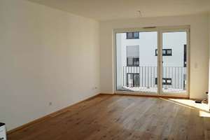  Top Lichtdurchflutete 3-Zimmer-Wohnung mit hochwertige Ausstattung, Einbauküche & TG-Stellplatz – Vilniusstraße 9, 80992 Moosach-Bahnhof, München – Vorschaubild 6