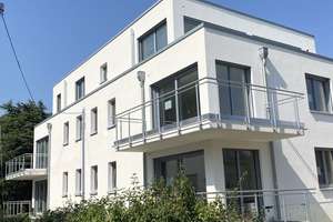 RHEINZAUBER Beuel !!
Hochwertige 3-Zimmer-WHG !
Ideal für Best-Ager !
Nur 150 m vom Rhein entfern – Die vollständige Adresse der Immobilie erhältst du vom Anbieter., 53225 Beuel-Mitte, Bonn – Vorschaubild 4