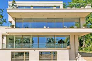 Wohnen am großen Wannsee mit eigenem Bootsanlagesteg+ TG – Am Großen Wannsee 48, 14195 Wannsee, Berlin – Vorschaubild 1