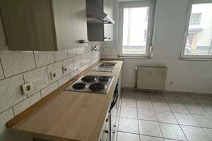 2 Zimmer-Wohnung mit Potenzial in Oberhausen – Preußenstraße 1, 46149 Schwarze Heide, Oberhausen – Vorschaubild 8