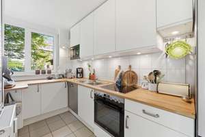 4-Zimmer Wohnung mit Loggia in Köln-Nippes zu kaufen. Mit Einbauküche und Gartennutzung – Die vollständige Adresse der Immobilie erhältst du vom Anbieter., 50733 Nippes (Ortsteil), Köln – Vorschaubild 5