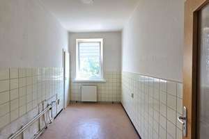 Gemütliche helle 2,5 Zimmer-Wohnung in ruhiger Lage von Limmer! – Varrelmannstraße  11, 30453 Limmer, Hannover – Vorschaubild 4