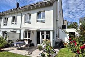 VON PRIVAT - gepflegtes Reihenendhaus mit Garage in ruhiger, bevorzugter Lage – Main-Taunus-Kreis – Vorschaubild 3